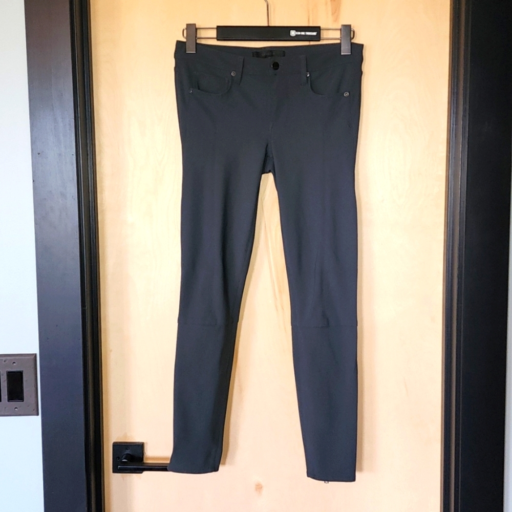 Genetic Denim Ava Moto scuba style pants size 28